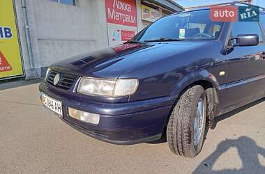 Универсал Volkswagen Passat 1995 в  фото 6 Универсал Volkswagen Passat 1995 в