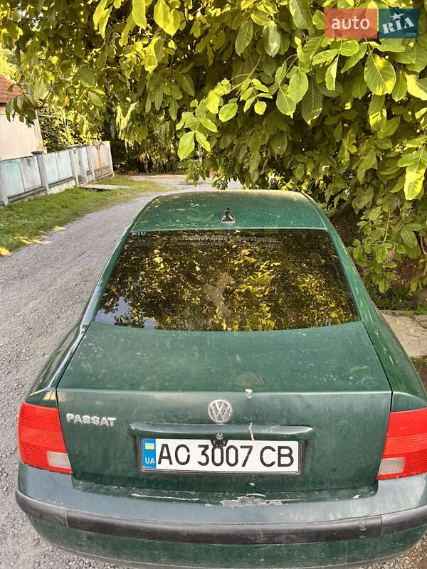 Седан Volkswagen Passat 1997 в Мукачево