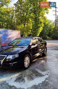 Седан Volkswagen Passat 2008 в Ужгороде