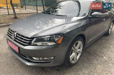 Седан Volkswagen Passat 2015 в Одессе