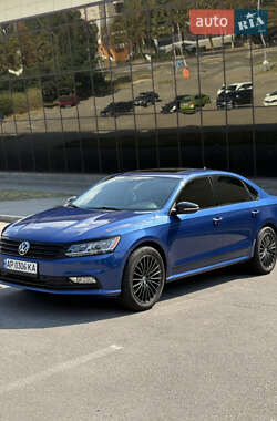 Седан Volkswagen Passat 2017 в Запорожье