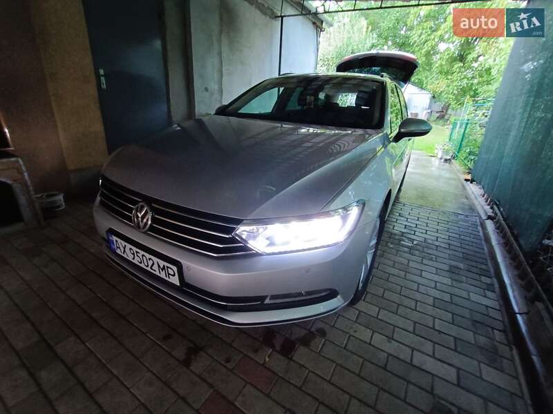 Універсал Volkswagen Passat 2015 в Краснограді