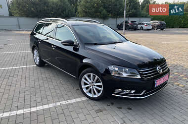 Универсал Volkswagen Passat 2011 в Луцке