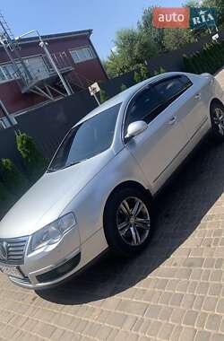 Седан Volkswagen Passat 2007 в Кривом Роге