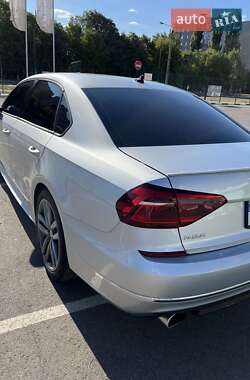 Седан Volkswagen Passat 2018 в 