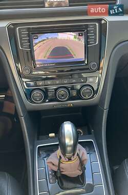 Седан Volkswagen Passat 2018 в 