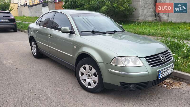 Седан Volkswagen Passat 2002 в Тернополе