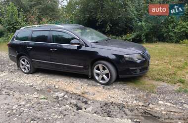 Универсал Volkswagen Passat 2007 в Остроге