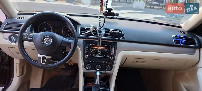 Седан Volkswagen Passat 2014 в Ровно фото 13 Седан Volkswagen Passat 2014 в Ровно