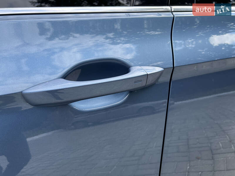 Универсал Volkswagen Passat 2018 в Дрогобыче