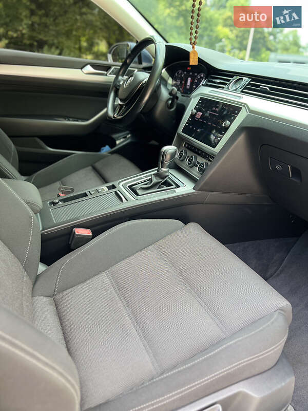 Универсал Volkswagen Passat 2018 в Дрогобыче