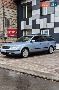 Універсал Volkswagen Passat 2000 в Ніжині