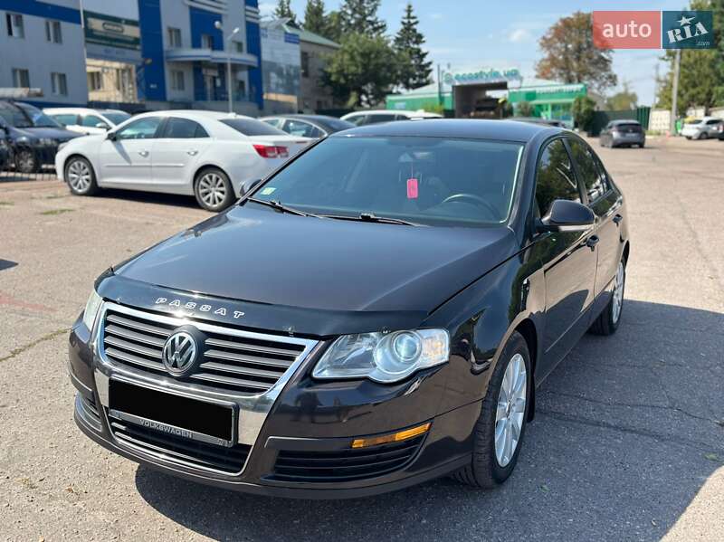 Седан Volkswagen Passat 2006 в Кропивницком