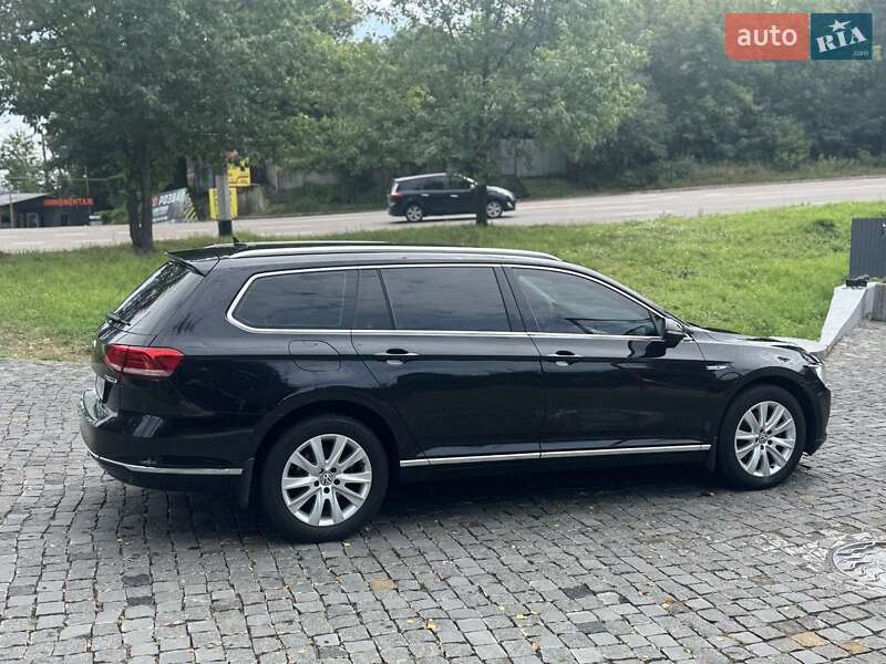 Универсал Volkswagen Passat 2015 в Житомире фото 4 Универсал Volkswagen Passat 2015 в Житомире