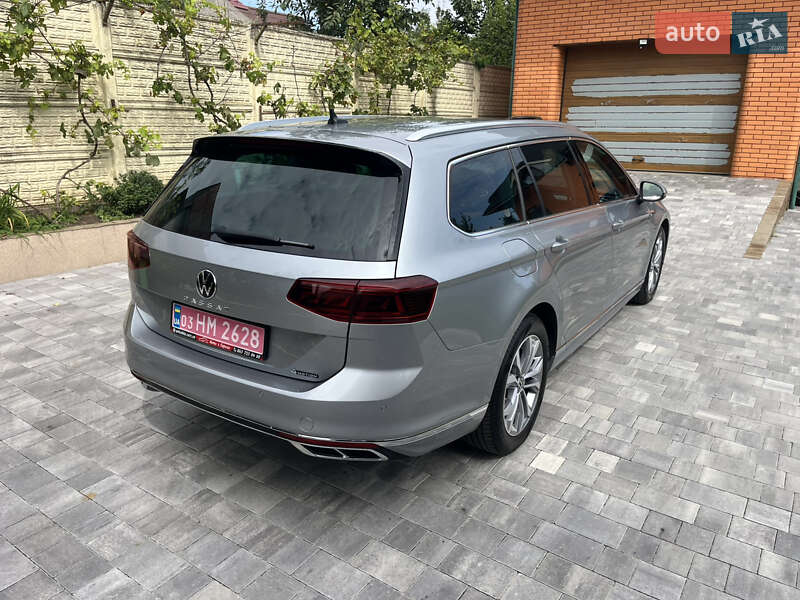 Универсал Volkswagen Passat 2021 в Житомире