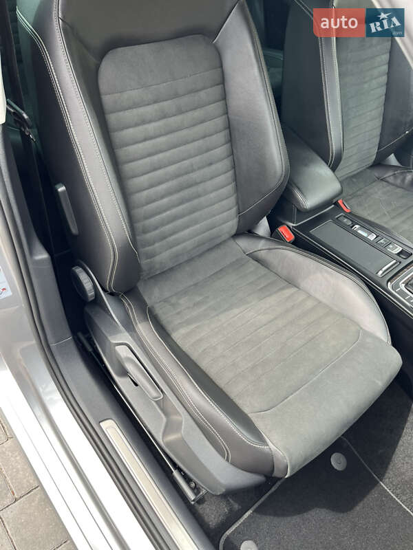 Универсал Volkswagen Passat 2021 в Житомире