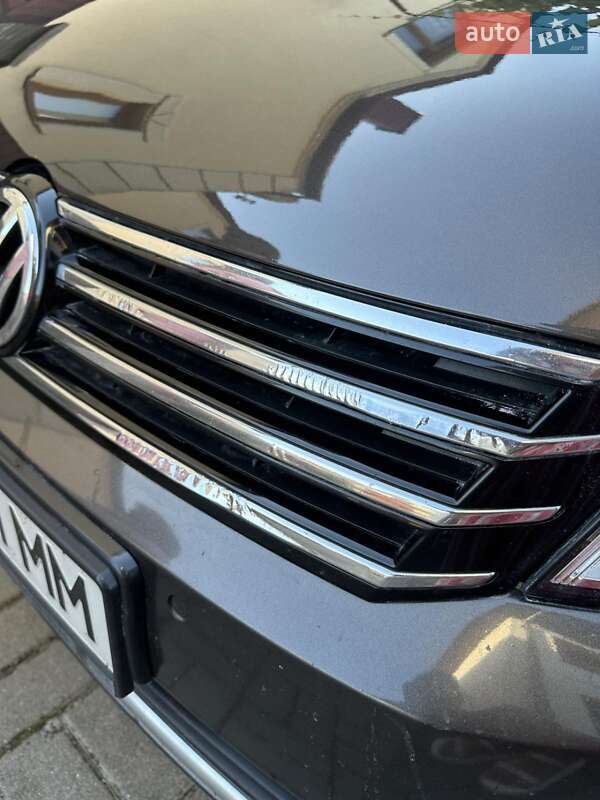 Универсал Volkswagen Passat 2012 в Львове