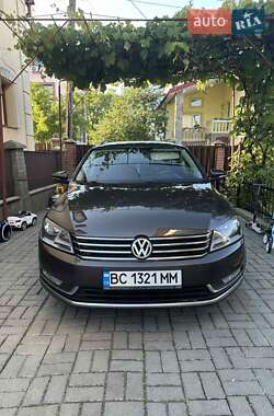 Volkswagen Passat 2012