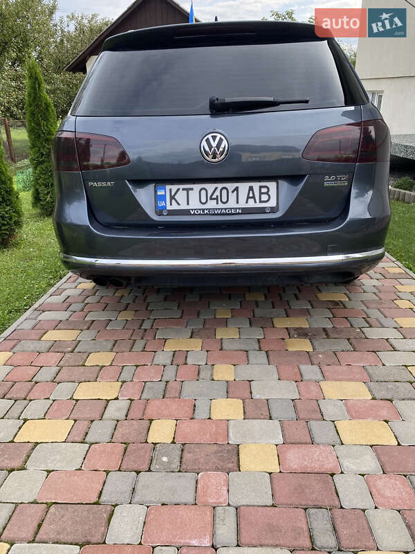 Універсал Volkswagen Passat 2011 в Дрогобичі