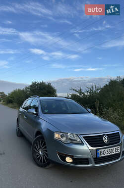 Універсал Volkswagen Passat 2005 в Вишнівці