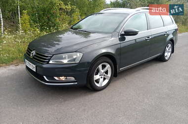 Volkswagen Passat 2011 Volkswagen Passat 2011