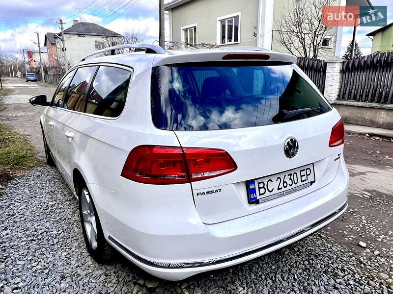 Универсал Volkswagen Passat 2011 в Дрогобыче