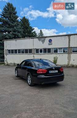Седан Volkswagen Passat 2012 в 