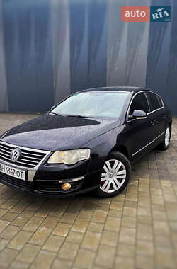 Седан Volkswagen Passat 2006 в Хмельницькому