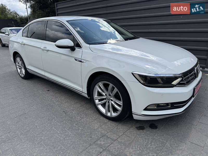 Седан Volkswagen Passat 2017 в Ковеле