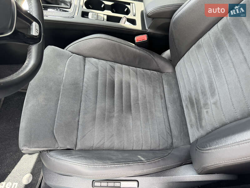 Седан Volkswagen Passat 2017 в Ковеле