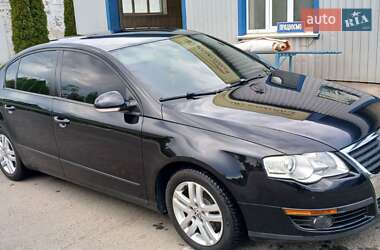 Седан Volkswagen Passat 2006 в Макарові