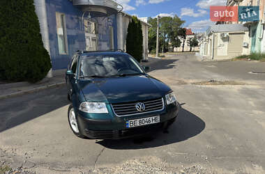 Універсал Volkswagen Passat 2001 в Миколаєві