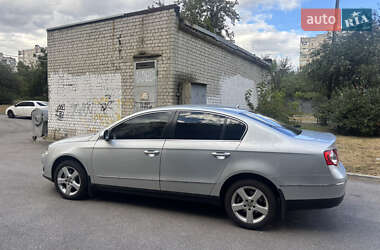 Седан Volkswagen Passat 2006 в Харькове
