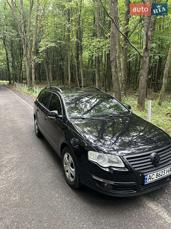 Универсал Volkswagen Passat 2009 в Луцке фото 2 Универсал Volkswagen Passat 2009 в Луцке