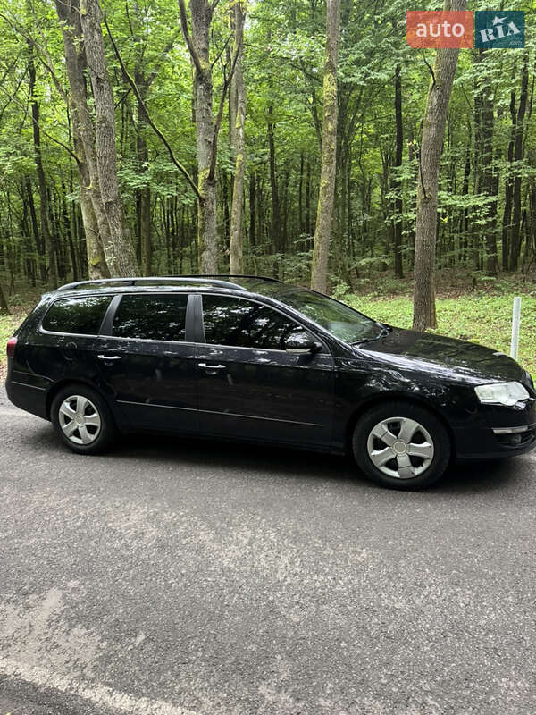 Универсал Volkswagen Passat 2009 в Луцке фото 6 Универсал Volkswagen Passat 2009 в Луцке