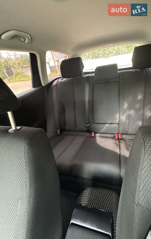 Универсал Volkswagen Passat 2009 в Луцке фото 13 Универсал Volkswagen Passat 2009 в Луцке