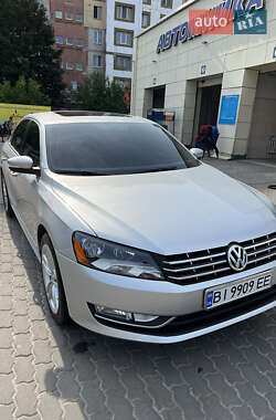 Седан Volkswagen Passat 2013 в Полтаве