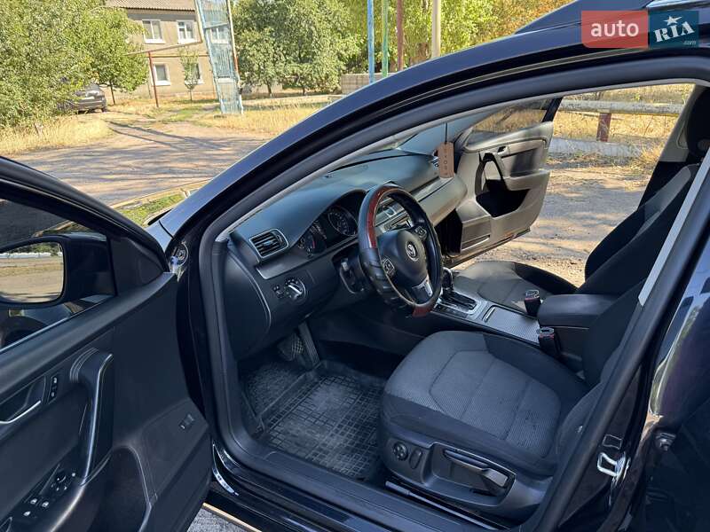 Універсал Volkswagen Passat 2013 в Затишші