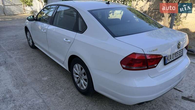 Седан Volkswagen Passat 2012 в Черноморске