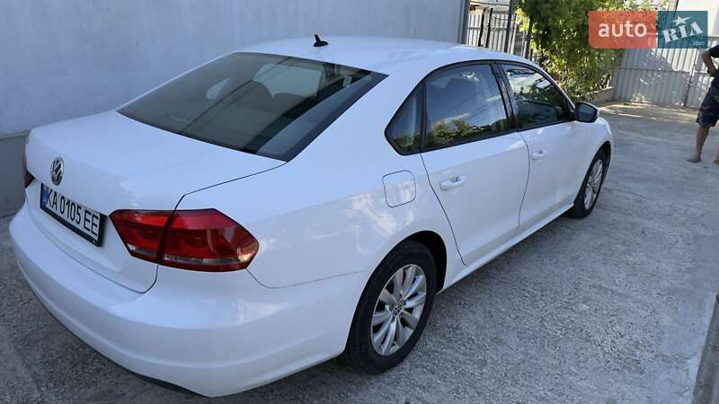 Седан Volkswagen Passat 2012 в Черноморске