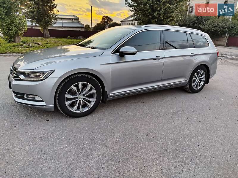 Универсал Volkswagen Passat 2017 в Львове