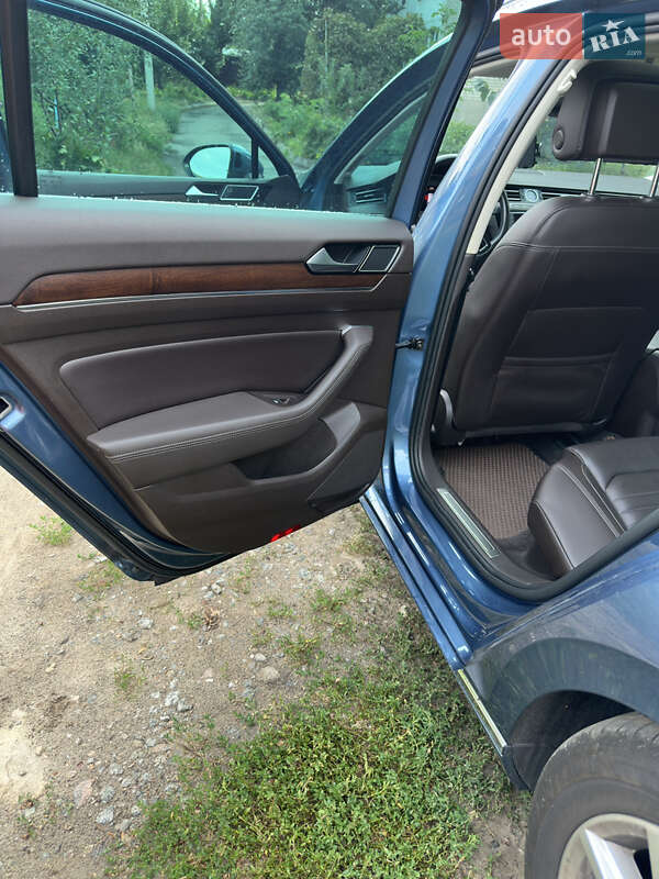 Универсал Volkswagen Passat 2016 в Черкассах