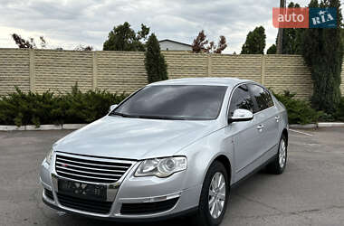 Седан Volkswagen Passat 2005 в Кривом Роге