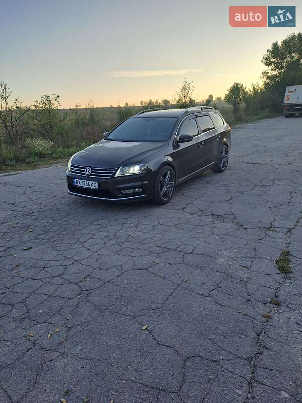 Универсал Volkswagen Passat 2013 в Харькове