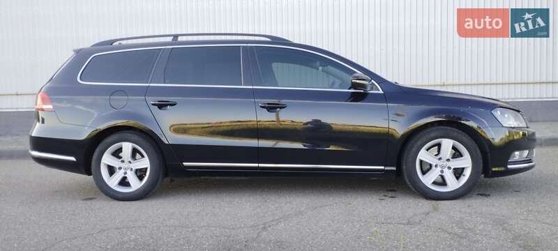 Универсал Volkswagen Passat 2011 в Виноградове