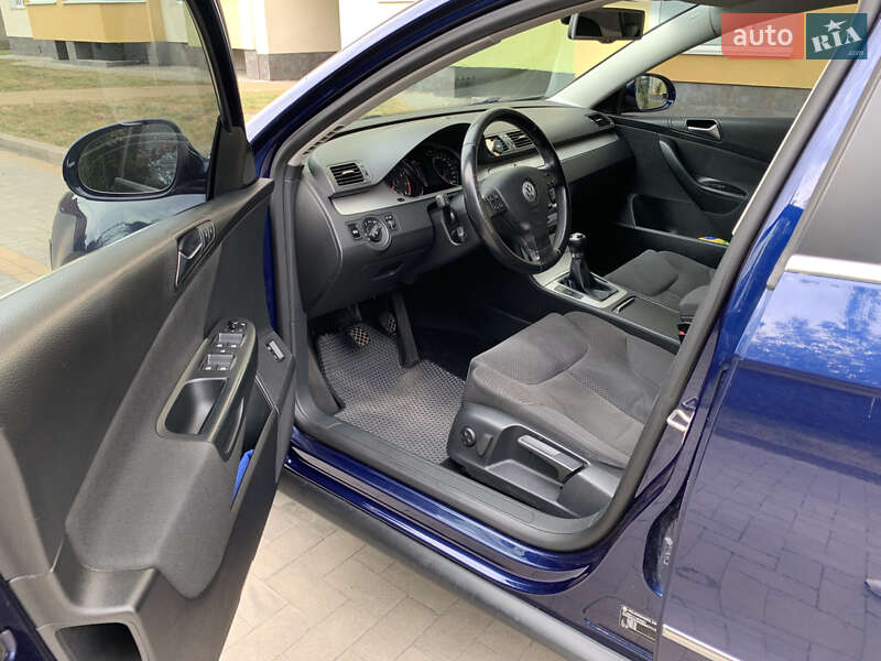 Универсал Volkswagen Passat 2008 в Луцке фото 19 Универсал Volkswagen Passat 2008 в Луцке