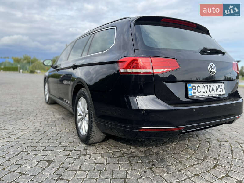 Универсал Volkswagen Passat 2016 в Жовкве