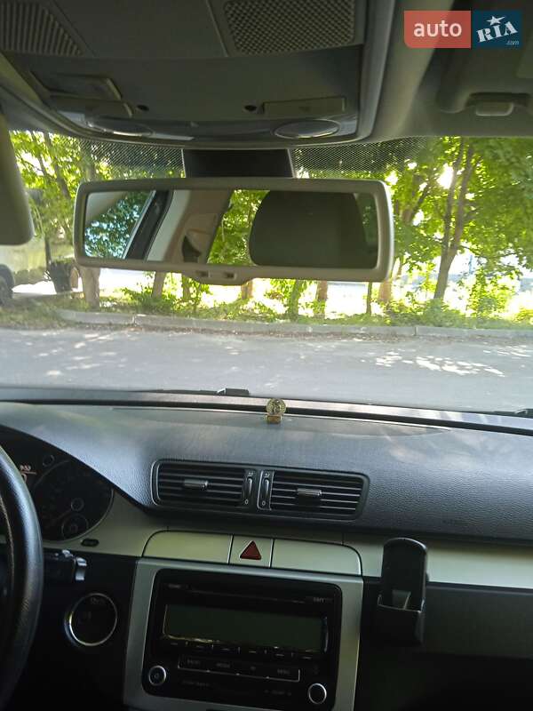 Универсал Volkswagen Passat 2009 в Львове