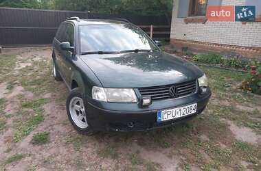 Универсал Volkswagen Passat 2000 в Сумах