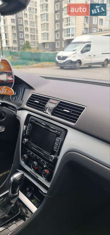Седан Volkswagen Passat 2012 в Ирпене фото 5 Седан Volkswagen Passat 2012 в Ирпене
